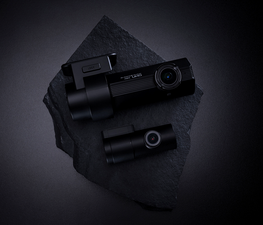 BlackVue DR970X